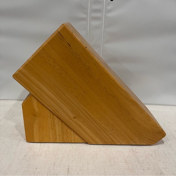 Zwilling J.A. Henckels 16-Slot Knife Block - Picture 5 of 7